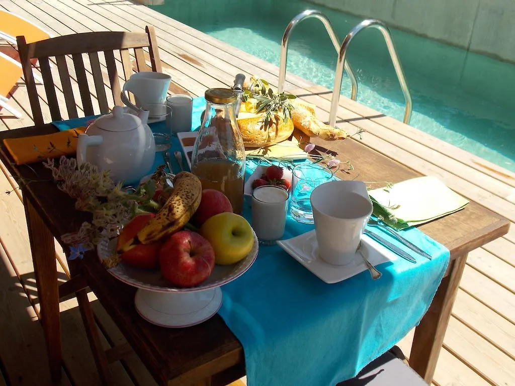 Bed & Breakfast Maison D'Hotes 