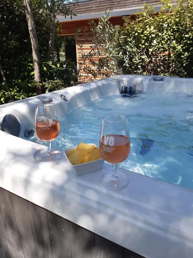 Bed & Breakfast Maison D'Hotes 